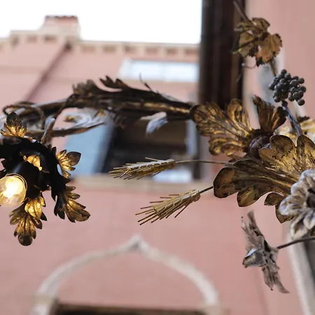 Palazzo Dei Mori 3* Venedig