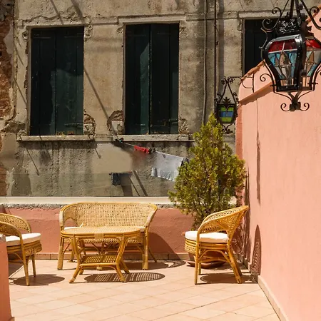 Palazzo Dei Mori Venedig