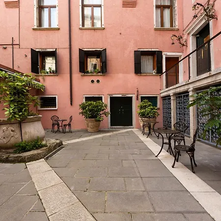 Palazzo Dei Mori Hotel Venedig