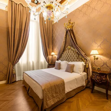 Отель Palazzo Dei Mori 3*