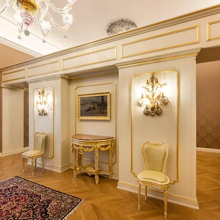 Отель Palazzo Dei Mori