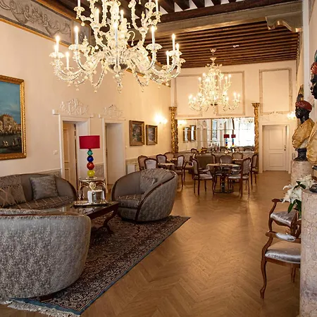 Palazzo Dei Mori 3* Венеция