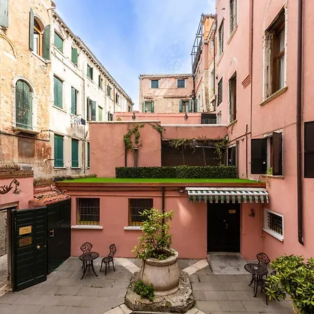 酒店 Palazzo Dei Mori